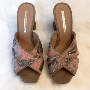 NWOT Embroidered mule sandals, Size 37 (6.5US)